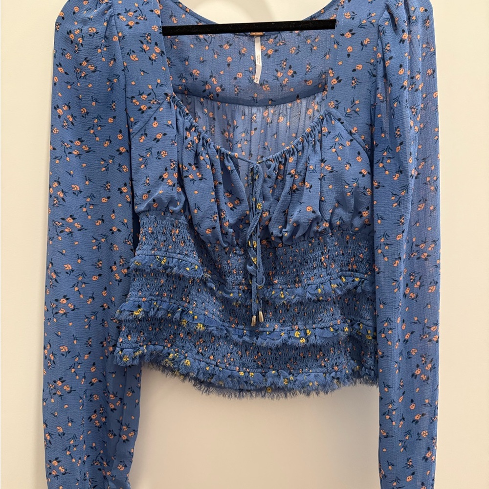 Free People Printed Lolita Top Baby Blue Blouse Smocked Ruffled Hem Womens M - Picture 3 of 4
